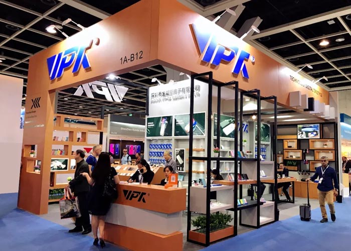 Benefits of LED Lighting for Indoor Plants: Red vs. Blue